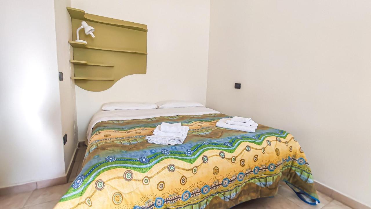 Hotel La Pineta à Albenga Extérieur photo