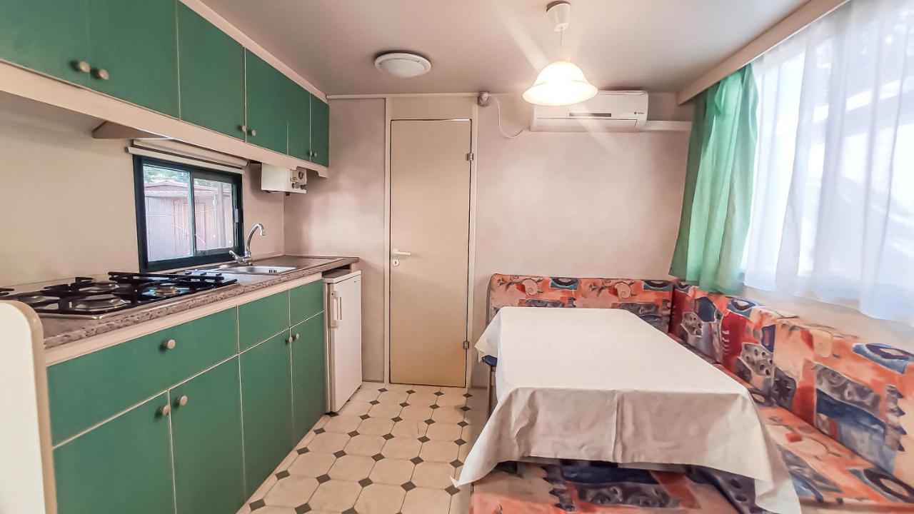 Hotel La Pineta à Albenga Extérieur photo