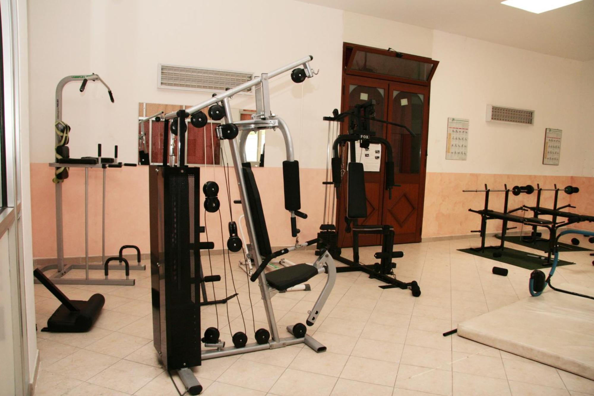 Hotel La Pineta à Albenga Extérieur photo